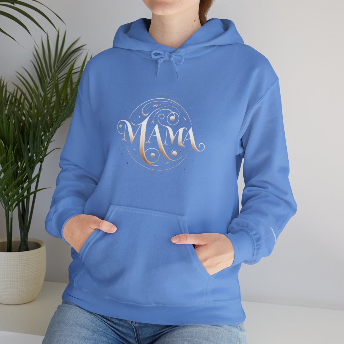 MAMA Unisex Heavy Blend™ Hooded Sweatshirt with Children Names on Sleeve